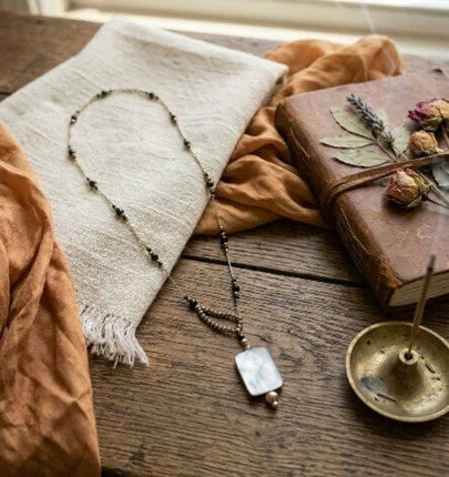 Collier nacre irisée 4